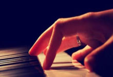 股票技巧有什么:股票开户第二天才能买-9月3日国内四大证券报纸、重要财经媒体头版头条内容精华摘要